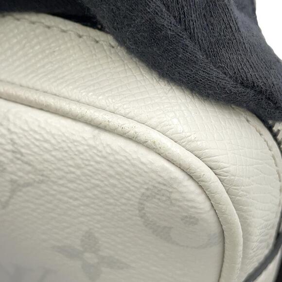 LOUIS VUITTON White Monogram Shoulder Bag - Picture 9 of 14